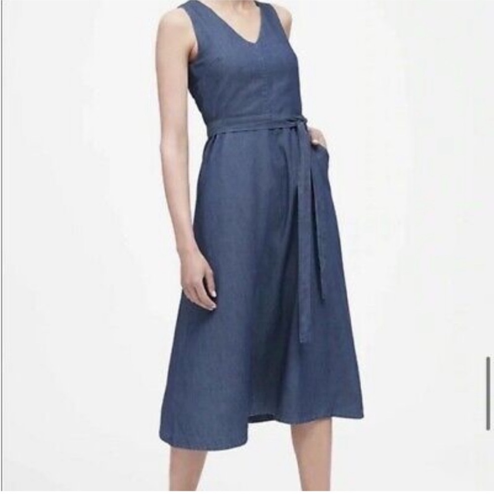BR Chambray Midi Dress